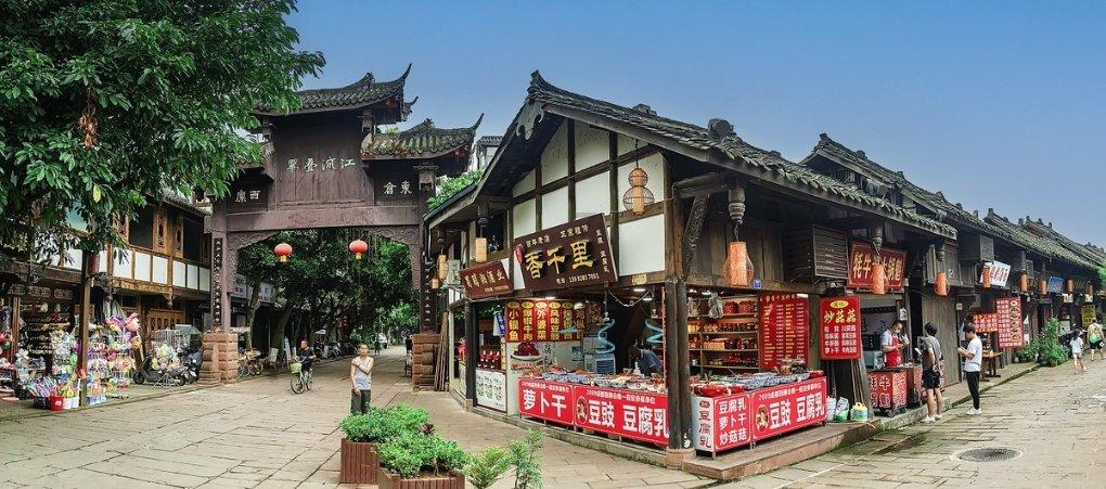 特斯拉市值一夜蒸发800亿美元，国产车申请出战！电池ETF（561910）获资金接连增仓